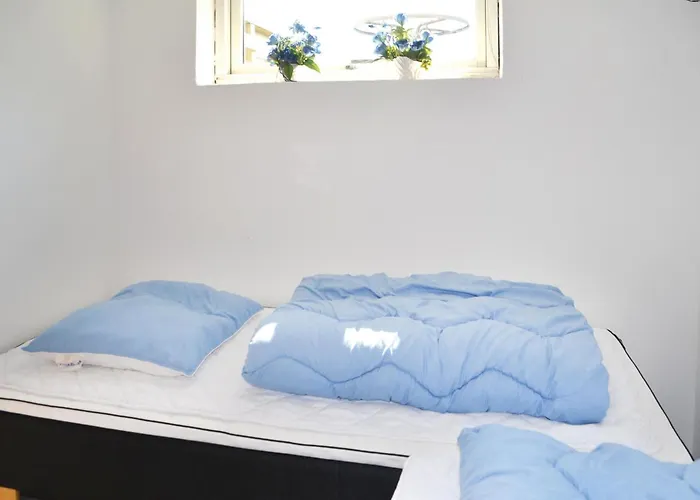 펜션 V With Patio Vi 에스비에르